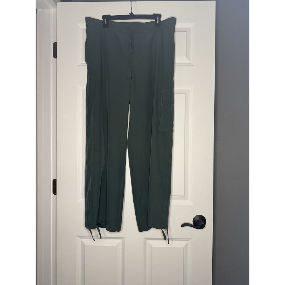 Old Navy Stretch tech Quick Dry Pants Drawstring Bottom Large Green